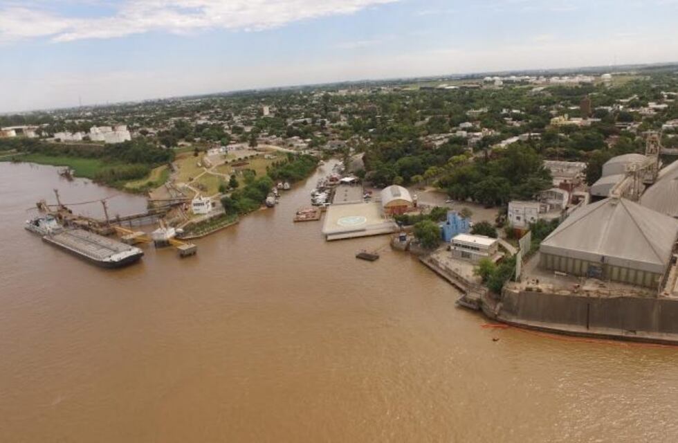 Encontraron el cuerpo del joven de 19 años que se tiró al Paraná para buscar una pelota