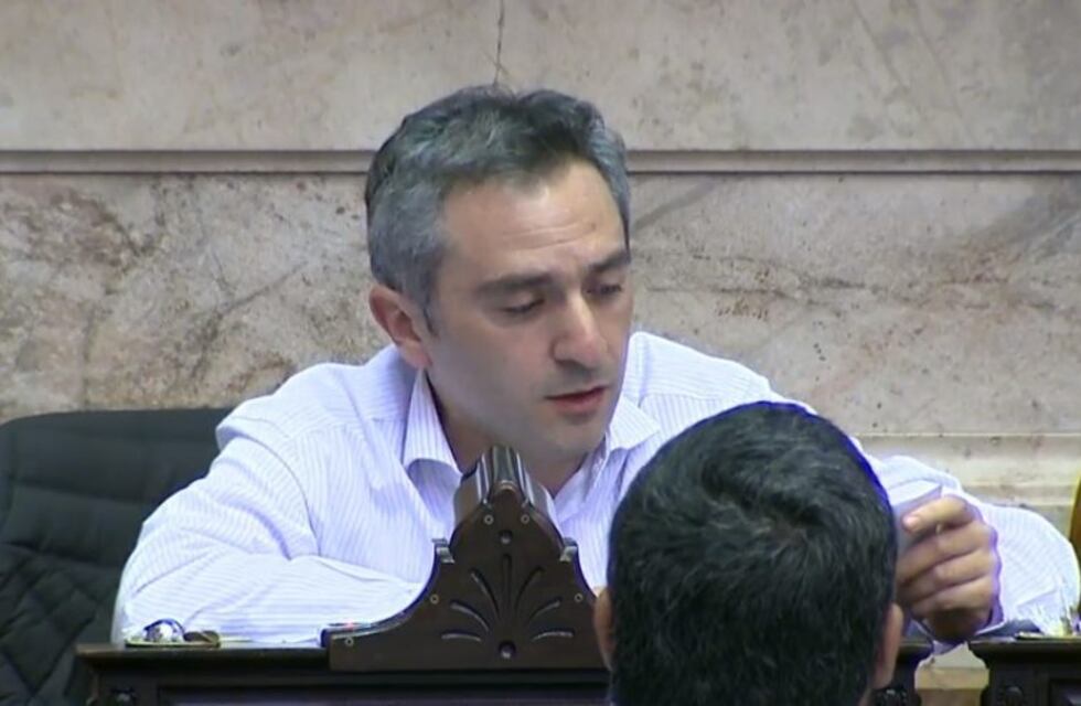 El "Cuervo" Larroque leyó una carta que Julio De Vido escribió desde la cárcel