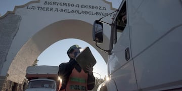 Controles en ingresos a Mendoza\u002E