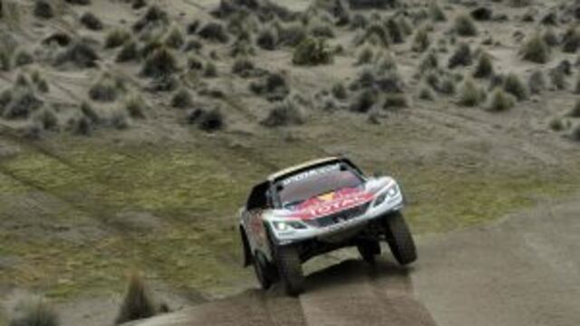 Stu00e9phane Peterhansel, dueu00f1o de la su00e9ptima etapa en Autos.  / AFP PHOTO / FRANCK FIFE