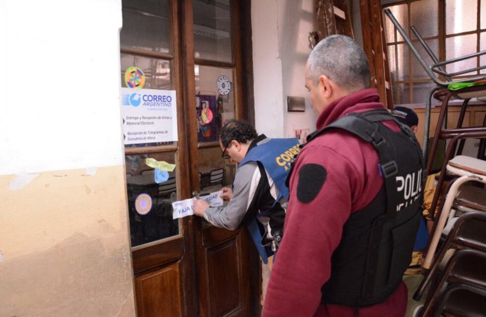 Unos 6.500 policías de la Ciudad fueron destinados a custodiar los centros de votación