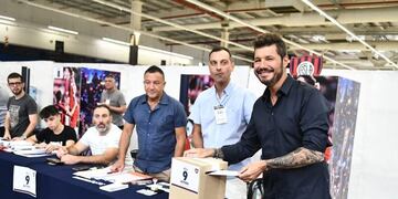 Tinelli votó en San Lorenzo