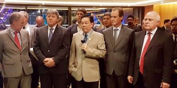 El mandatario fue recibido este lunes en Bangkok\u002E (Prensa Gobierno de Santa Fe)