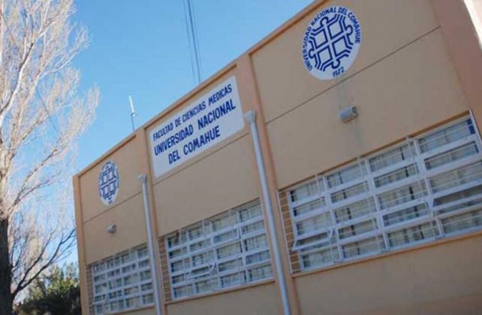 Dictan asueto y realizan marcha en repudio a un caso de abuso sexual en Cipolletti