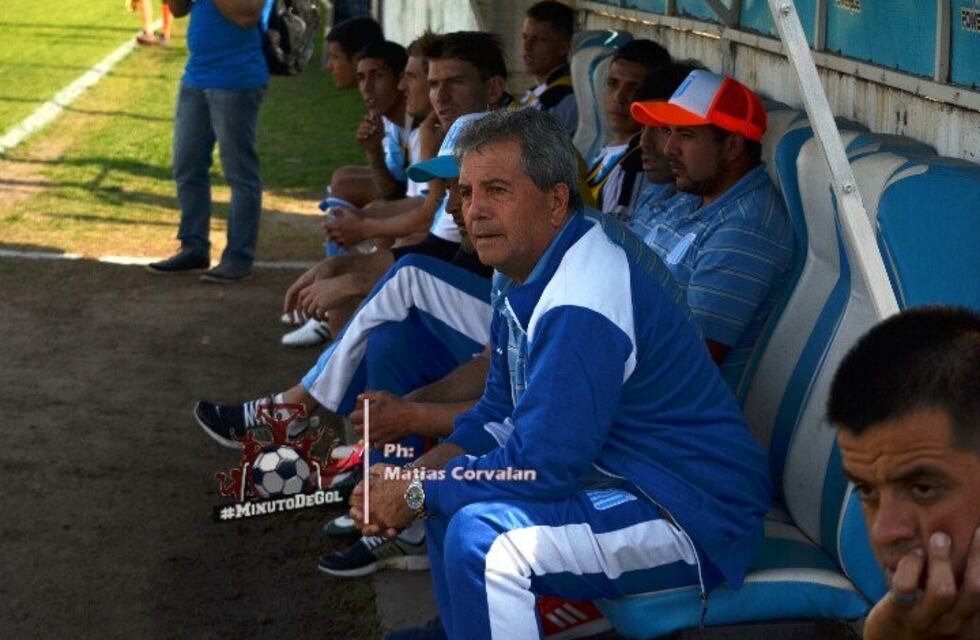 Racing se probó en amistosos con Juniors