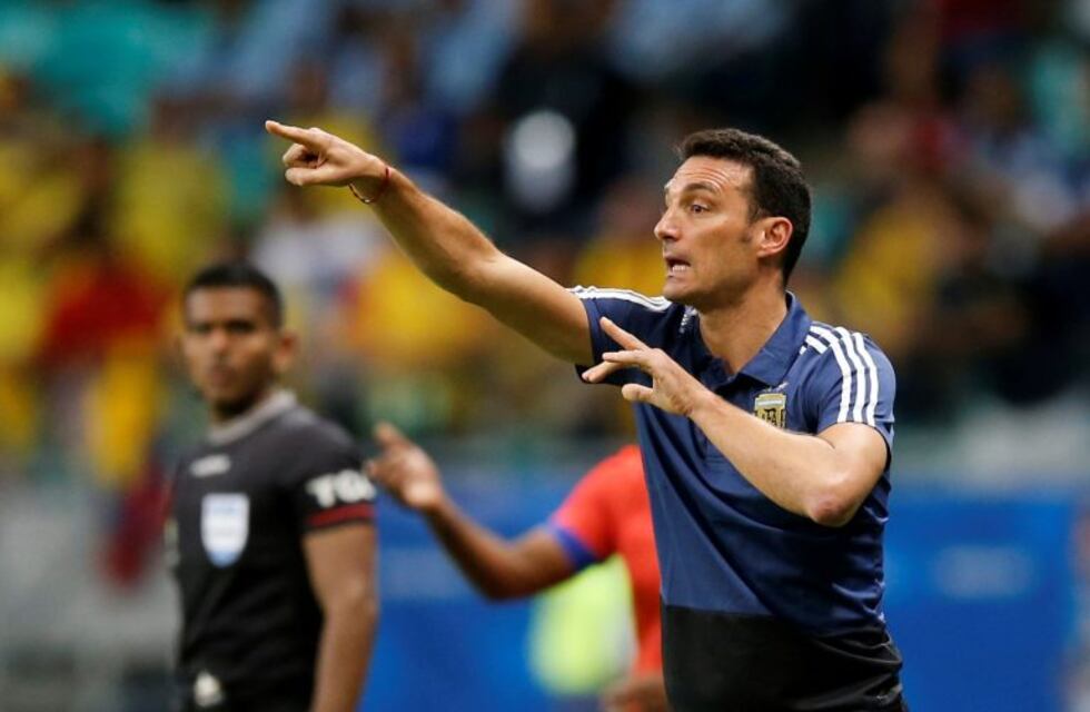La dura crítica de Lionel Scaloni al estado del campo de juego