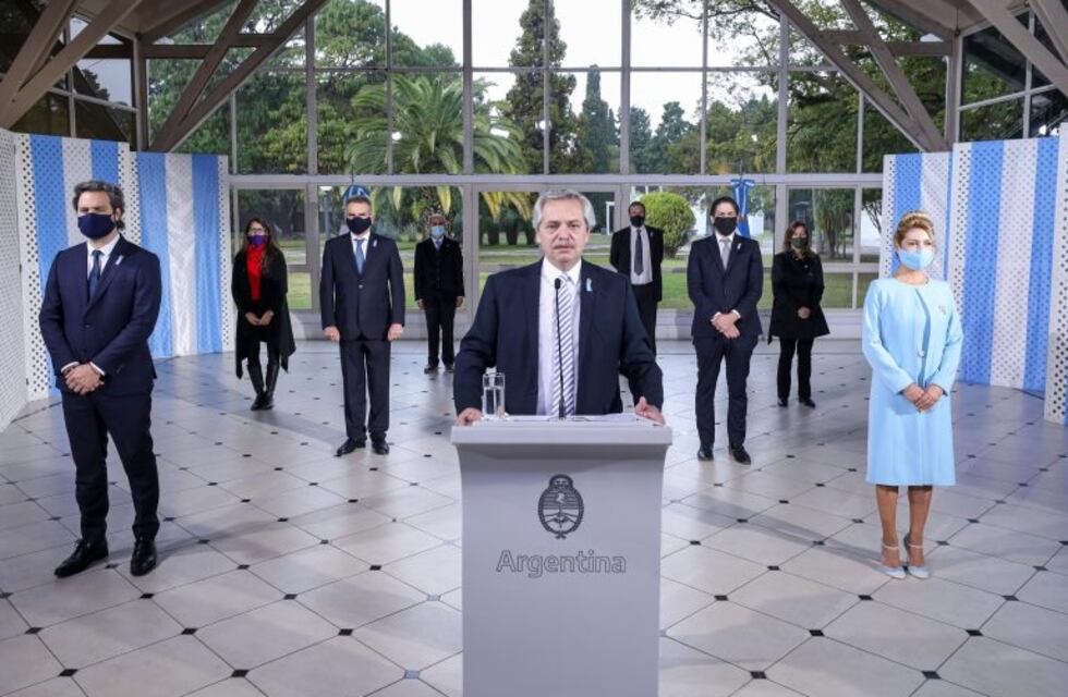 El Gobierno acelera la asistencia social para evitar un estallido