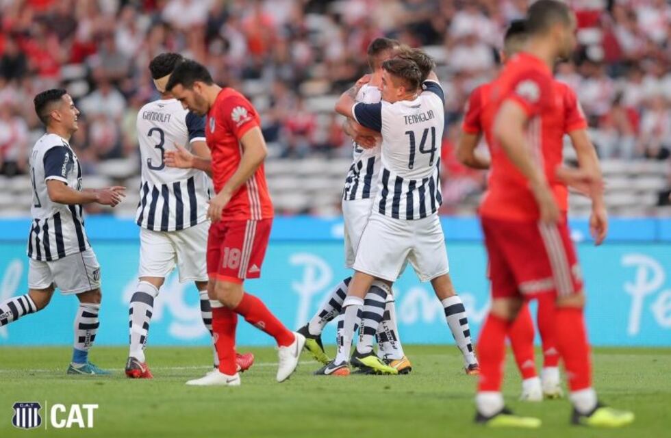 Vojvoda valoró el triunfo y dijo que la lesión de Montenegro no es tan grave