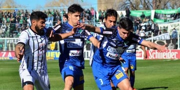 Villa Mitre venció 1-0 a San Martín de San Juan (Foto: Twitter/Tresddescuento)\u002E