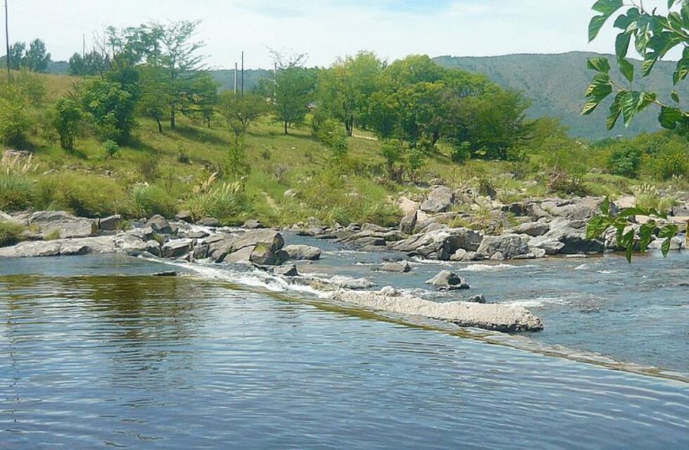 Carlos Paz: llegó la creciente al lago San Roque