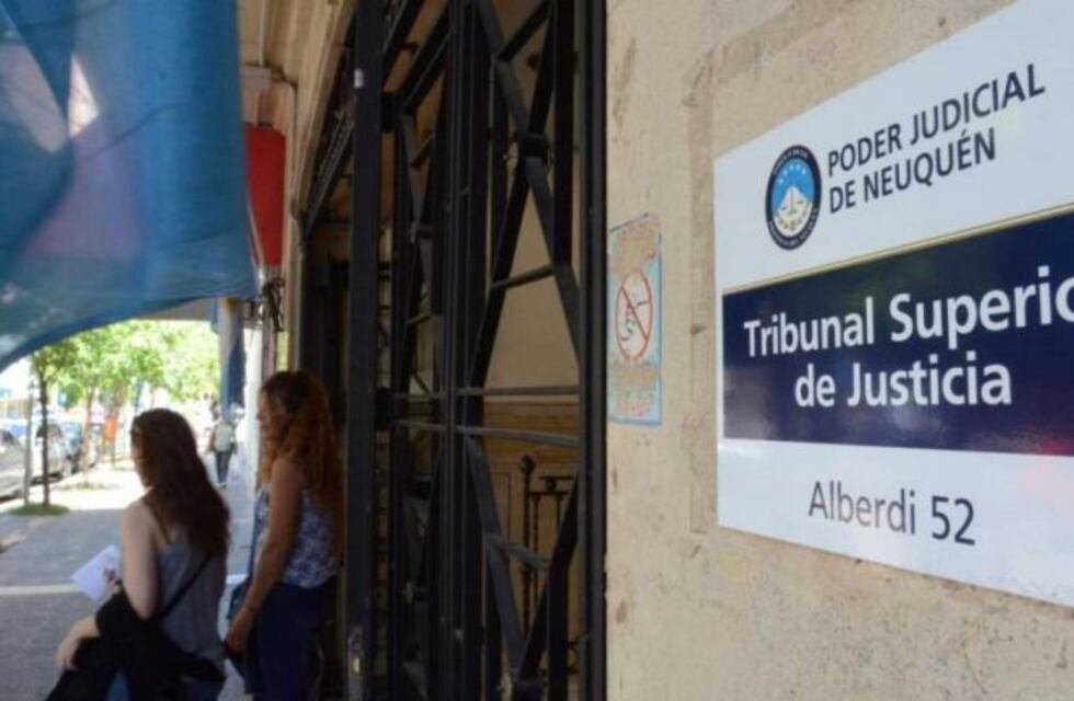 Denunciaron a un juez civil de Neuquén por acoso laboral y sexual