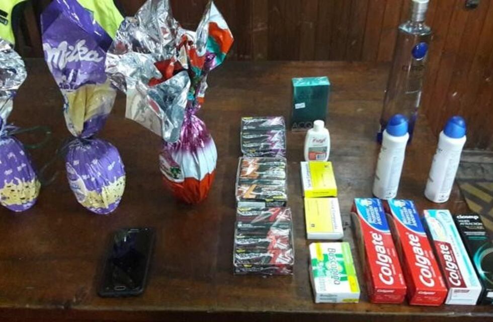 Lo atraparon robando huevos de Pascua