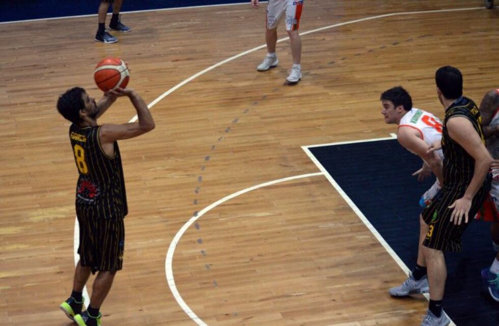 Talleres de Tafi Viejo gano 75 - 55 a El Tribuno de Salta