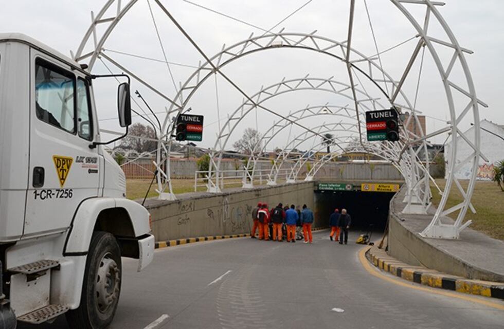 Habrá guardia las 24 horas en los túneles de calle Córdoba y Mendoza