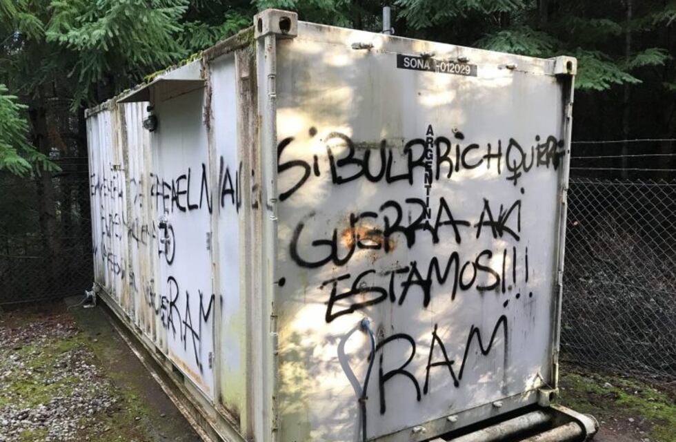 Esquel: atentan contra torre de comunicación y se lo adjudica la RAM