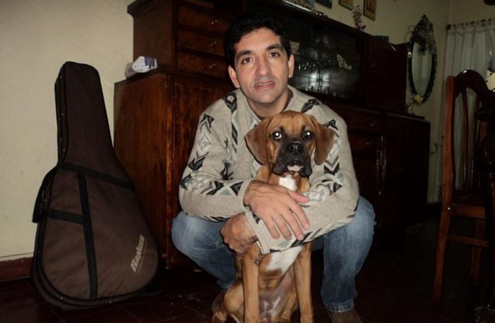 Rafaelino devolvió 2 millones de pesos en cheques al portador