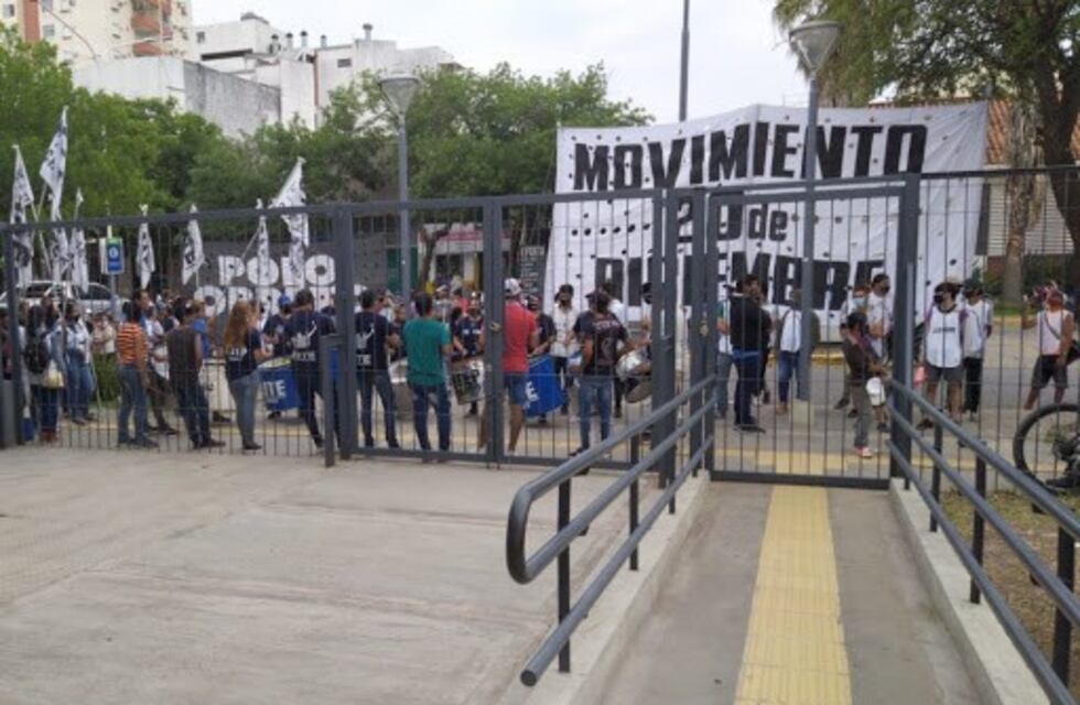 Protesta en Resistencia provocó el enojo del intendente: "Nos tienen de rehenes", dijo