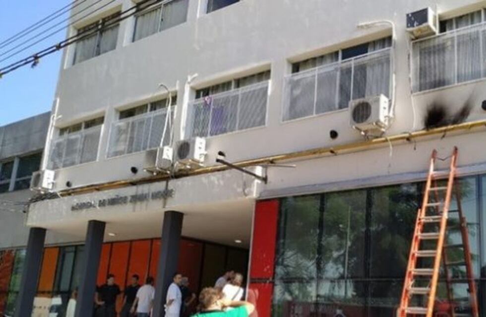 Evacuación del Hospital de Niños Zona Norte por principio de incendio