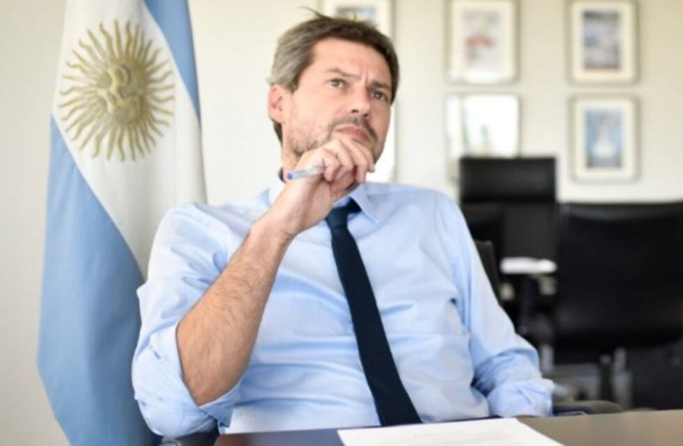 Matías Lammens aseguró que habrá temporada de verano por "decisión política"