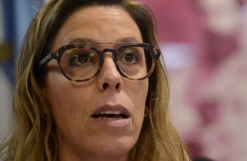 Laura Alonso repudió la decisión de la Oficina Anticorrupción de abandonar las querellas