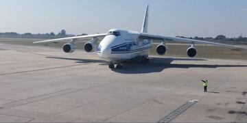 Uno de los aviones más grandes del mundo llegó a Tucumán