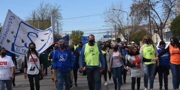 Otra fuerte protesta de estatales en Rawson