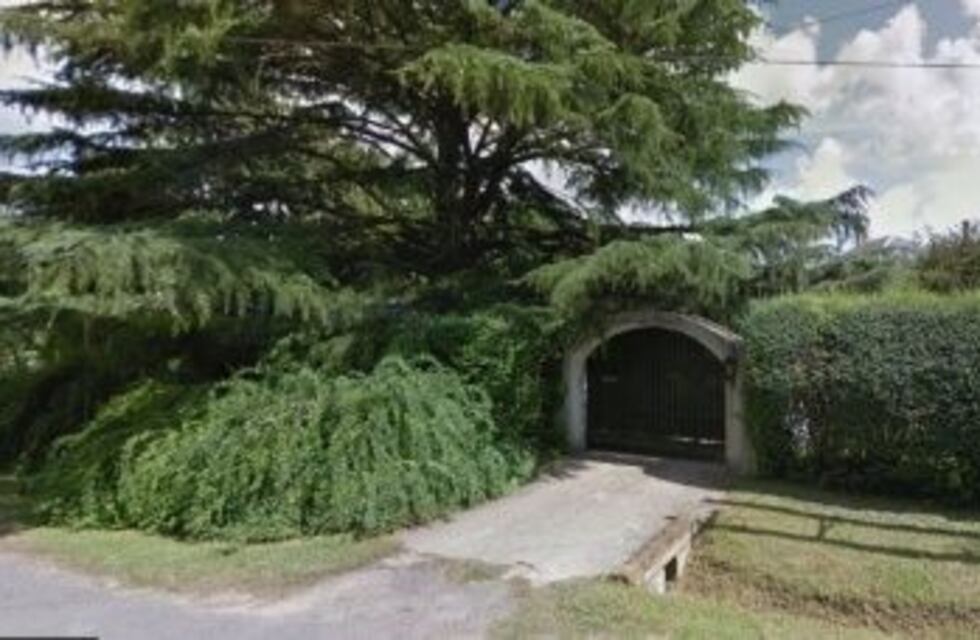 Así es la casa donde se refugia el Indio Solari