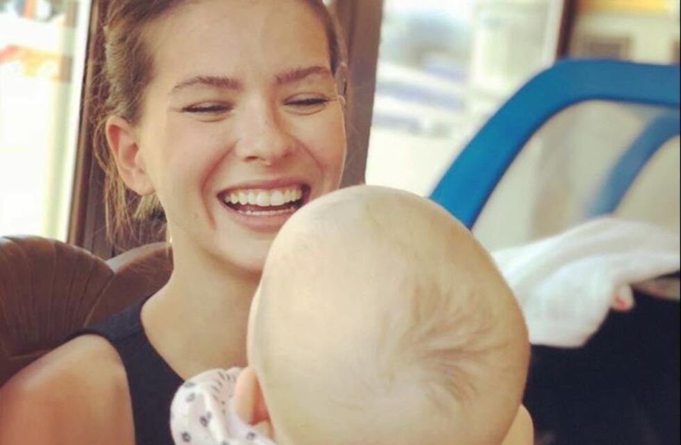 La China Suárez publicó un tierno video jugando con Magnolia