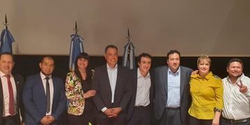 José Carambia asumió un nuevo período como intendente