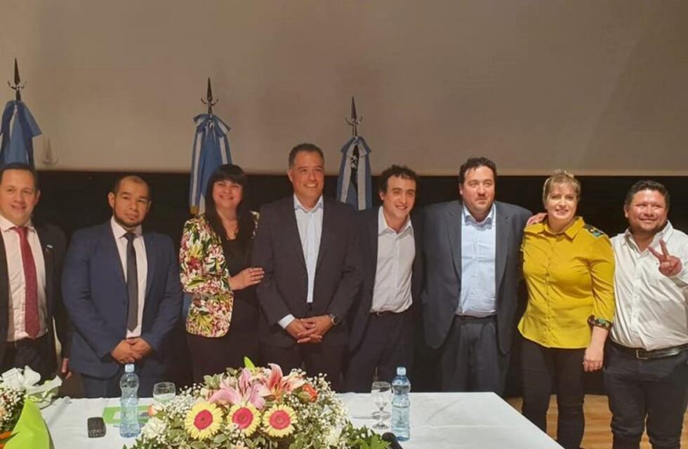José Carambia asumió un nuevo período como intendente