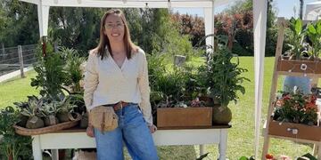 Belén tiene un emprendimiento de kokedamas llamado \