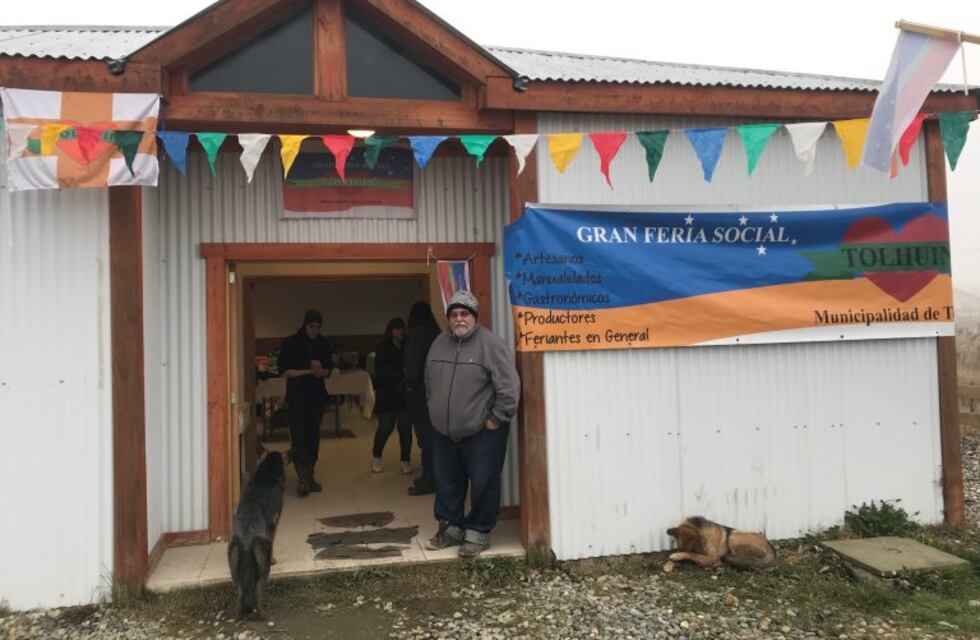 Los feriantes locales presentaron sus productos en la ciudad de Tolhuin