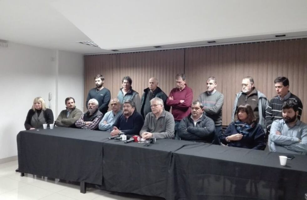 Los gremios rosarinos se unieron para reclamar que la CGT llame a un paro nacional