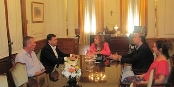UNNE y SENASA buscan potenciar acciones en materia de sanidad de agroalimentos\u002E (Web)\u002E