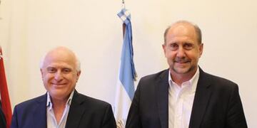 Habría acuerdo entre Lifschitz y Perotti para la entrega de los atributos de mando\u002E (Archivo)