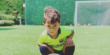 El nene nació en España al igual que sus hermanos\u002E (@antonelaroccuzzo)