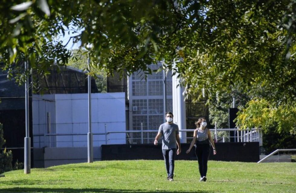Apareció un nuevo caso de coronavirus en Rosario luego de 20 días
