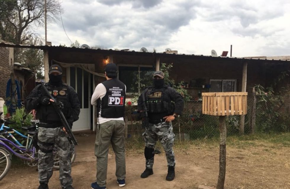 Empleada infiel le robó u$s18 mil a su patrón y se los gastó en electrodomésticos