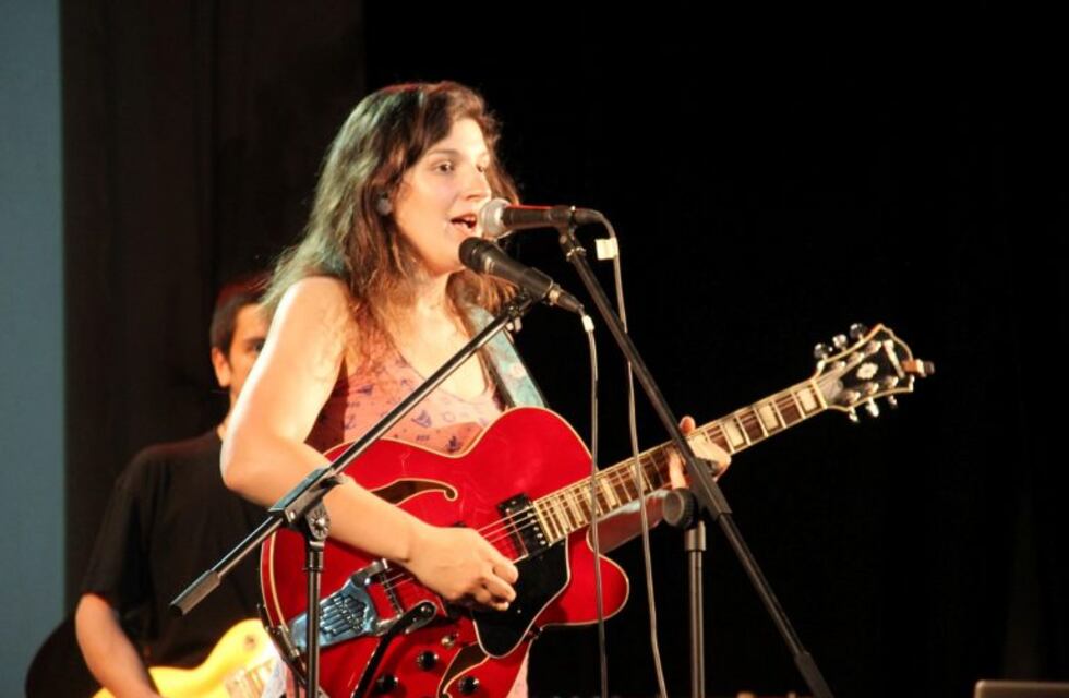 Araceli Bonfigli presenta su disco en el Auditorio Luis Gagliano