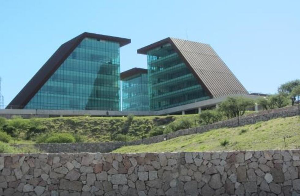 Los empleados estatales cobrarán este 29 de enero