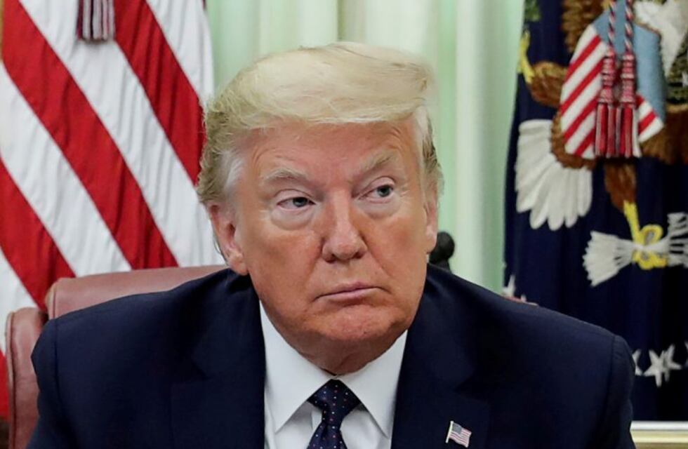 Twitter, Facebook y Youtube eliminan contenido de Donald Trump y bloquean sus cuentas por 12 horas