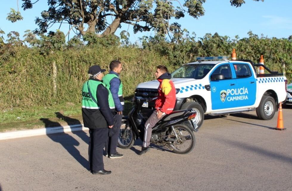 Realizan controles de tránsito en el acceso a Resistencia