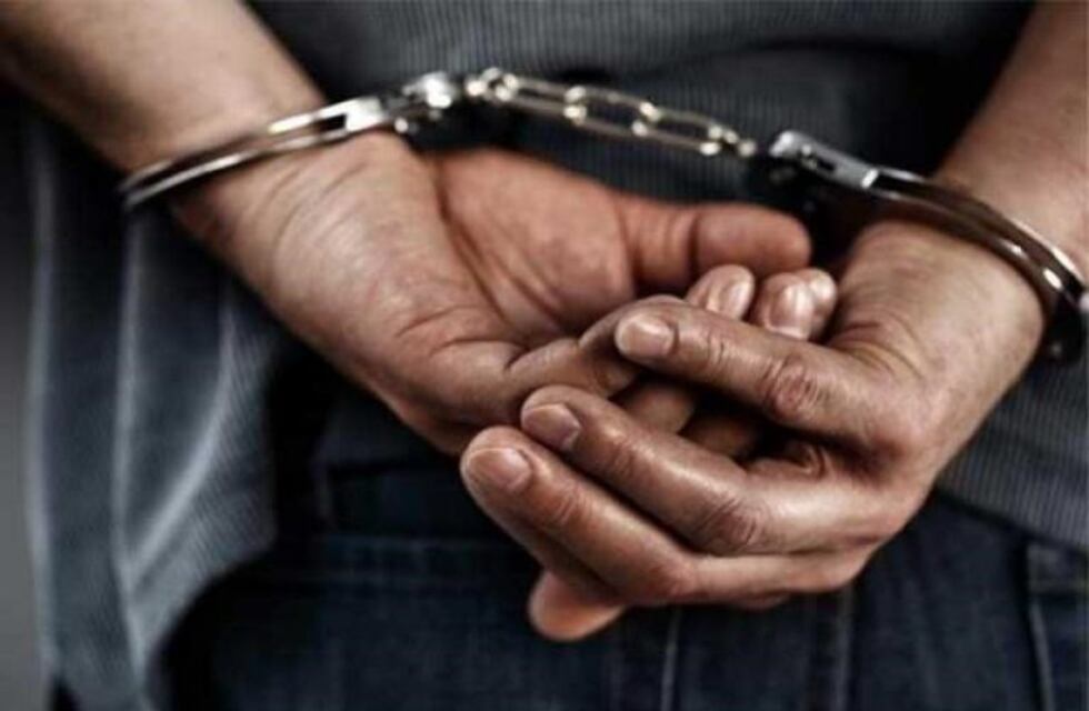 Intentó robar un auto, se fugó y lo detuvieron dentro de otro
