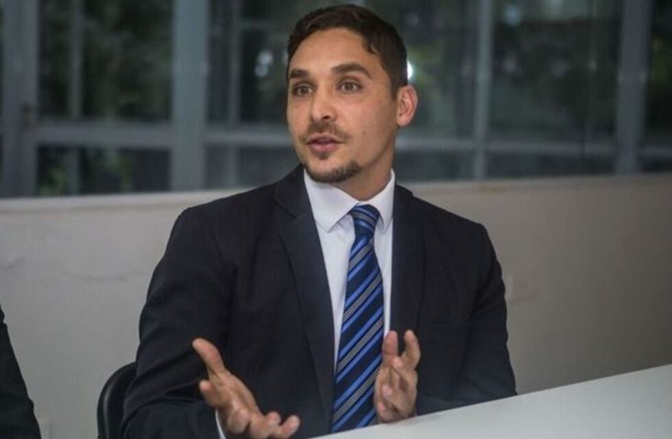 Un funcionario de Tránsito y Prevención dio positivo en un test de alcoholemia