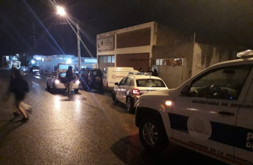 Madryn: detectan fiesta clandestina con gran presencia de menores de edad