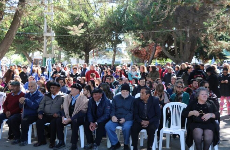Se conmemoró el 143 aniversario del bautismo del Lago Argentino