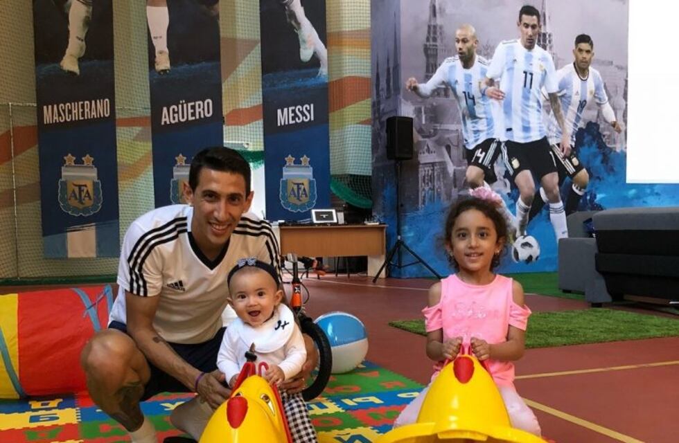 Música ligera y visitas: así pasaron el Día del Padre los rosarinos de la Selección