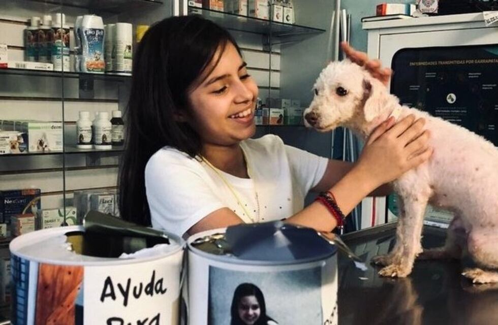 Una nena donó todos sus ahorros para salvar a una perrita rescatada de la calle