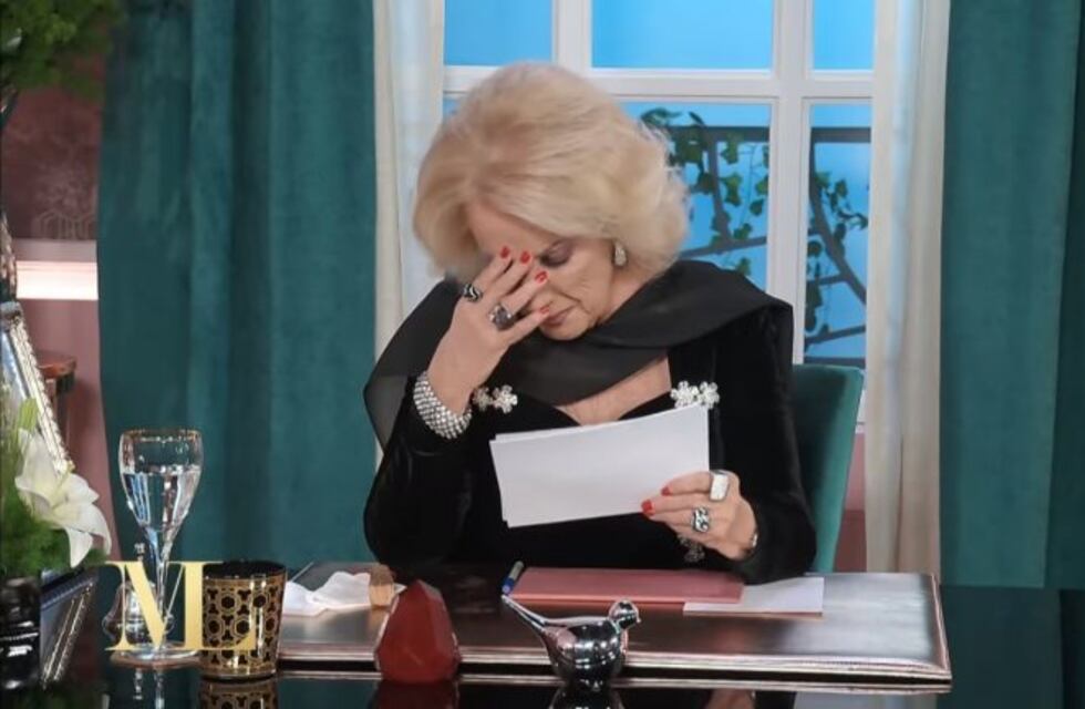 Mirtha Legrand lloró en su programa al recordar a su hermano José Martínez Suárez