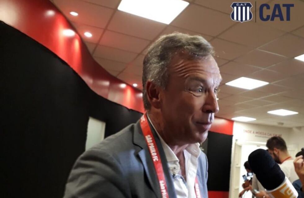 Fassi y el "Día del hincha": bajará el precio de las entradas ante Palestino